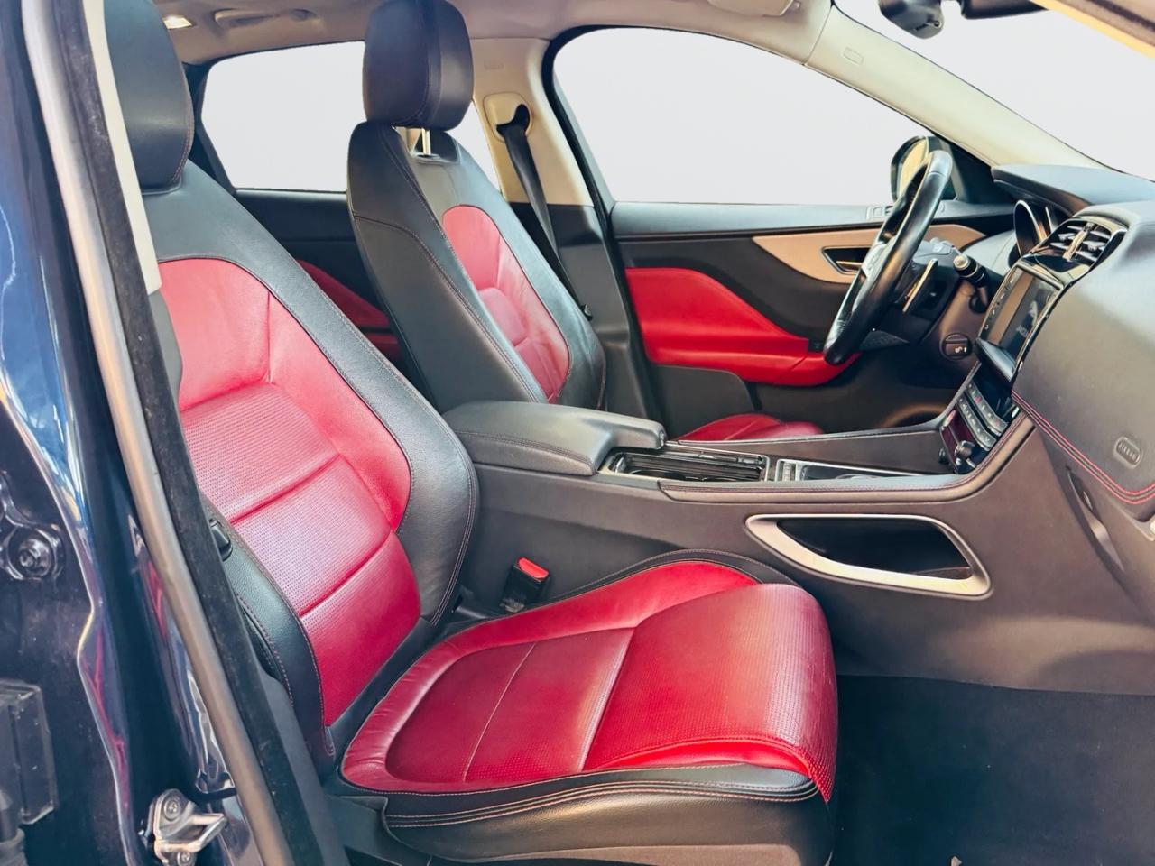 Jaguar F-Pace 2.0 D 180 CV AWD R-Sport*TETTO PANORAMA*