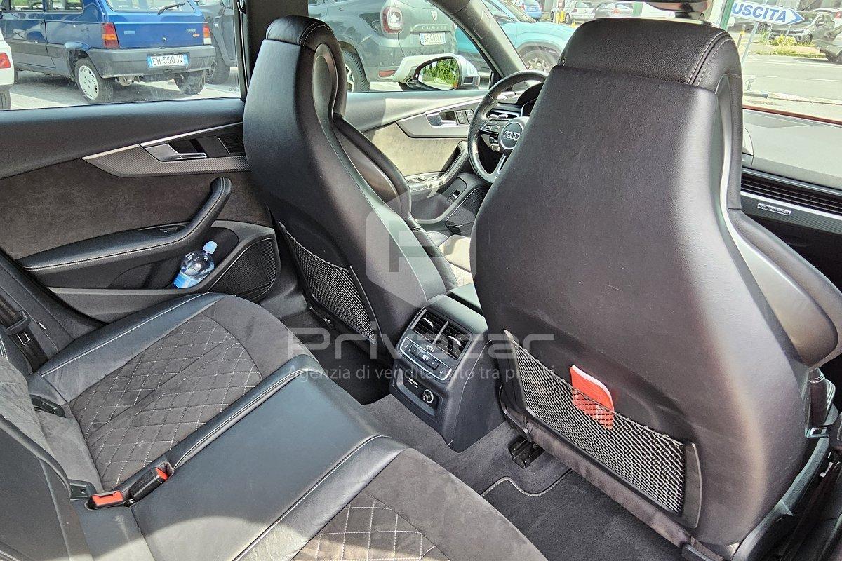 AUDI RS 4 Avant 2.9 TFSI quattro tiptronic