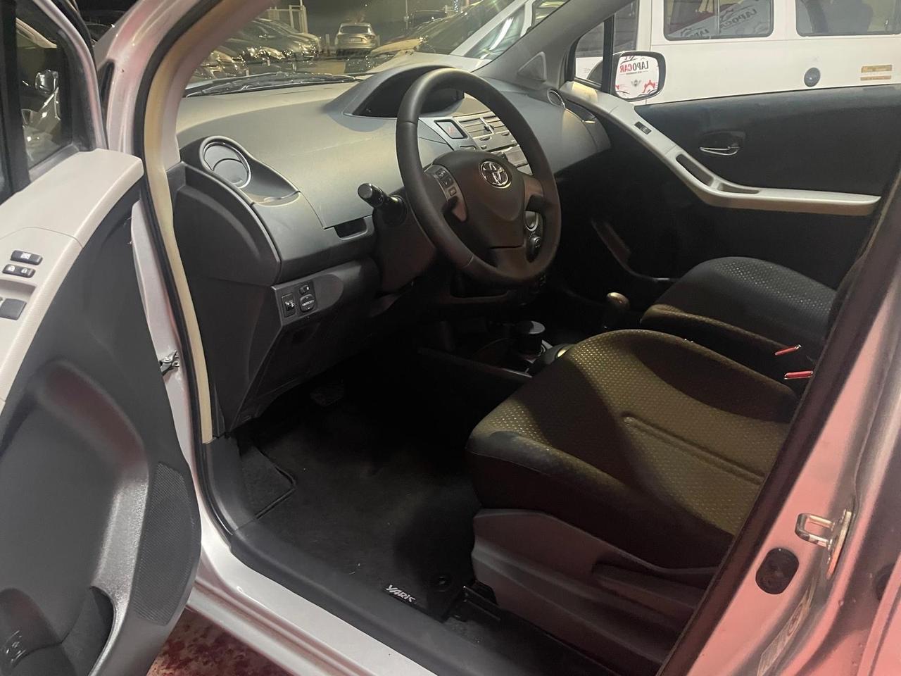 Toyota Yaris 1.3 3 porte M-MT Sol