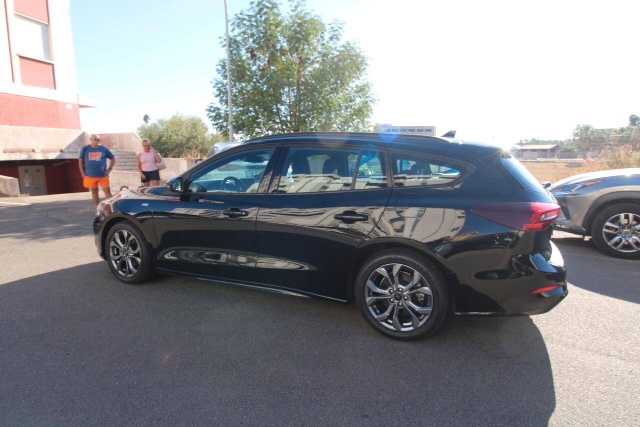 Ford Focus 1.0 EcoBoost 125 CV ST LINE