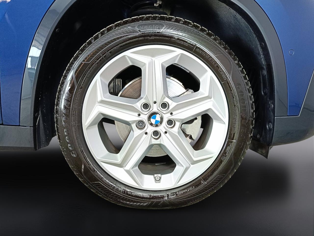 BMW X1 U11 - X1 sdrive18d X-Line auto