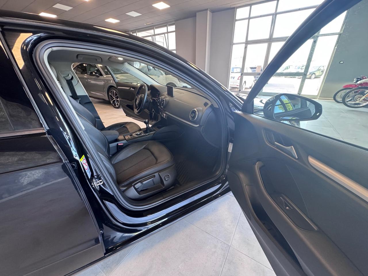 AUDI A3 SBACK 1.6 TDI AMBITION SPORT SOTTOCOSTO