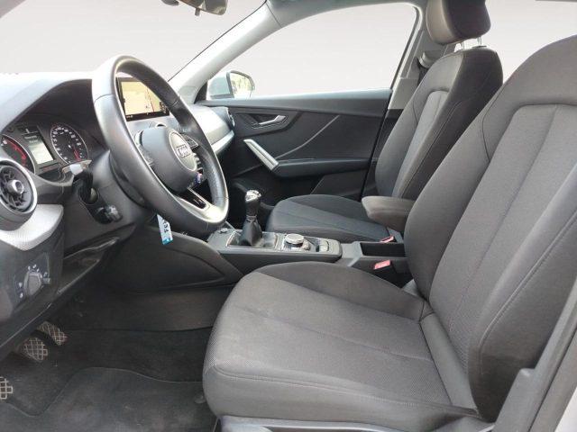 AUDI Q2 35 TFSI Business MANUALE