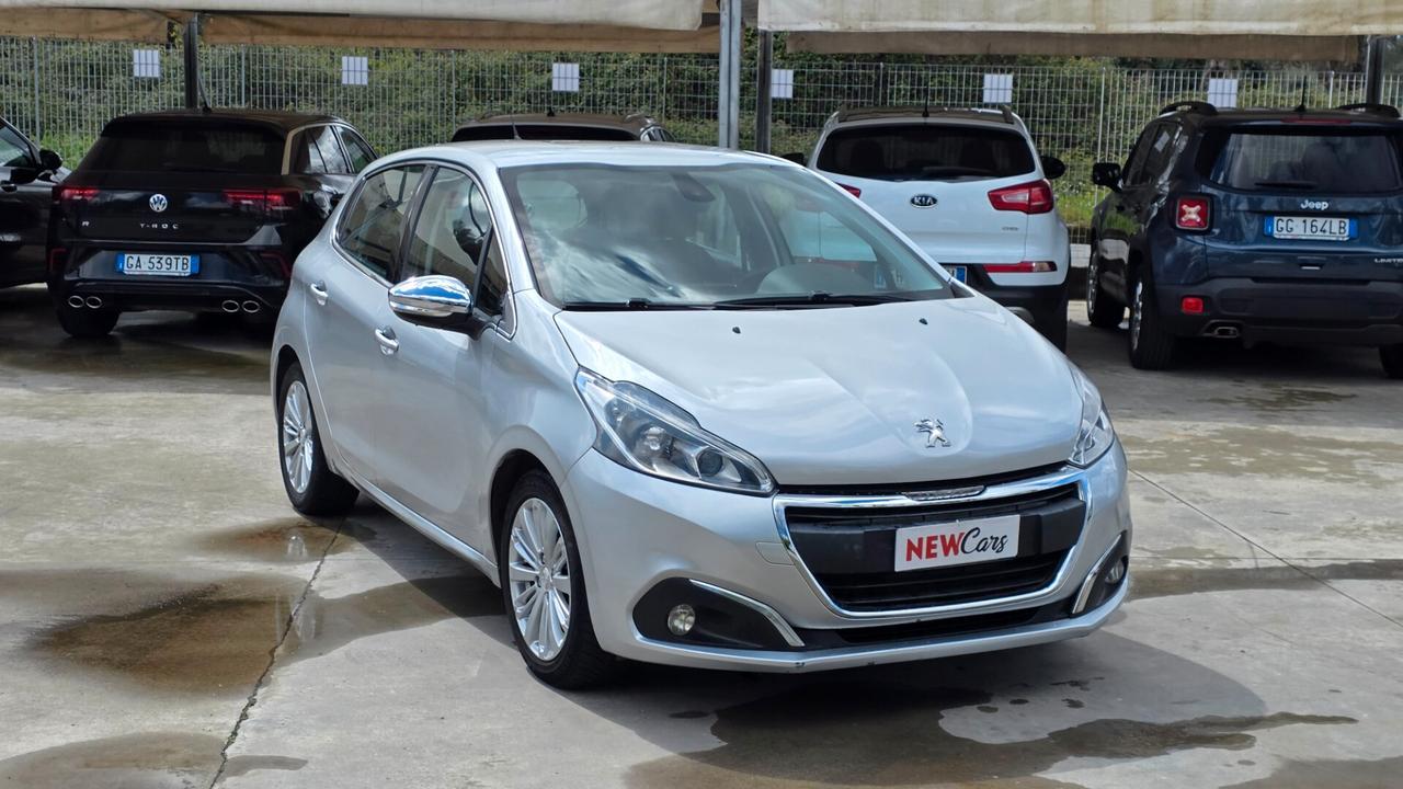 Peugeot 208 BlueHDi 75 5 porte Allure