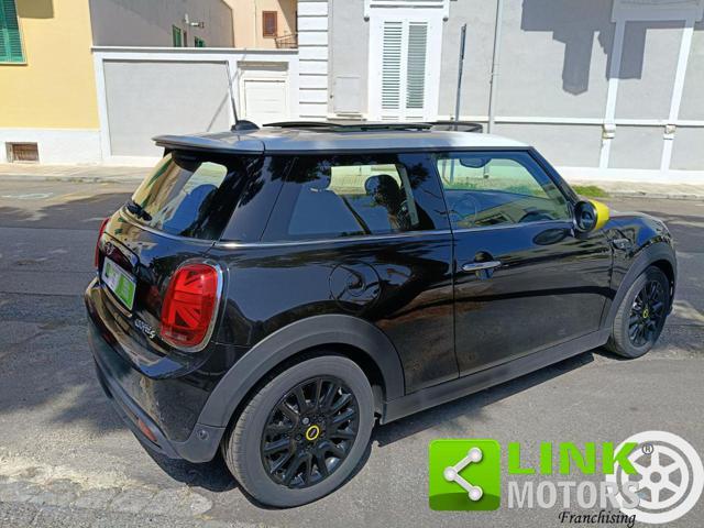 MINI Cooper SE S NEOPATENTATI