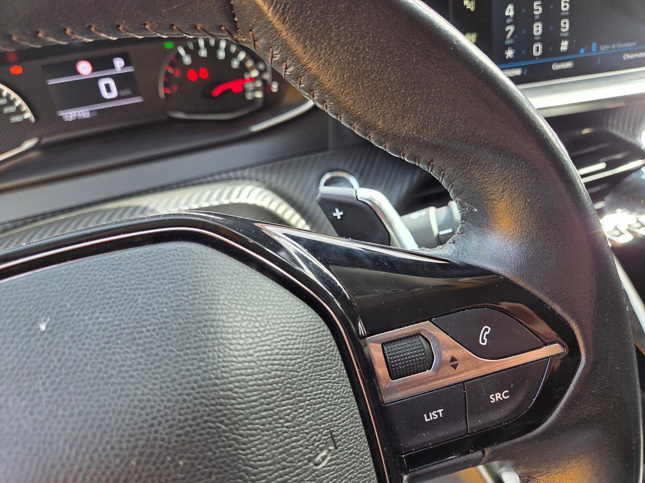 Peugeot 2008 BlueHDi 130 S&S EAT8 Allure Pack