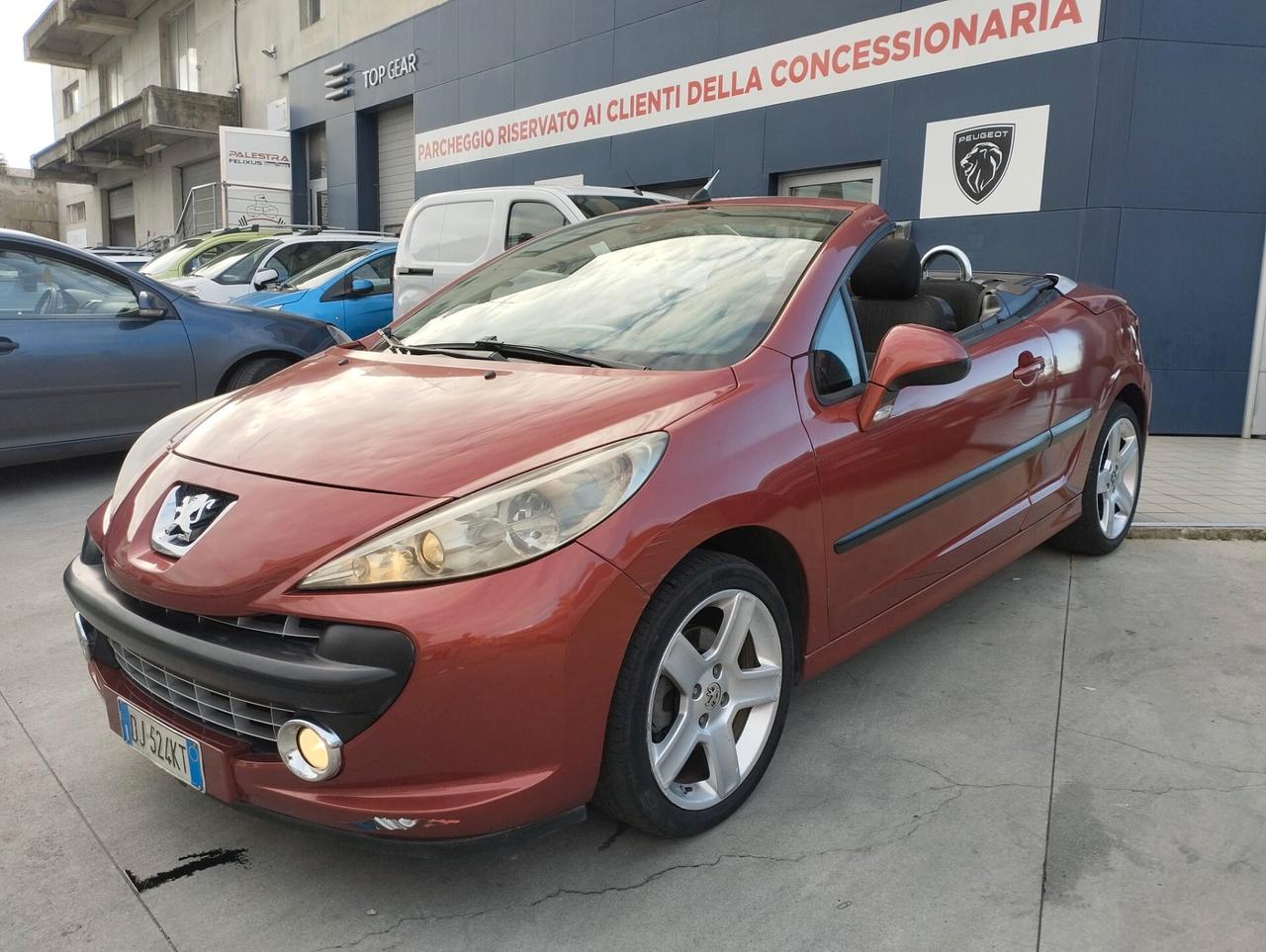 Peugeot 207 1.6 HDi 110CV CC Tecno