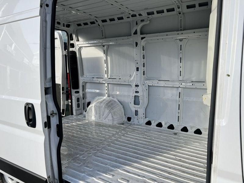 FIAT Ducato 35 2.2 Mjt 140CV Mh2 Furgone