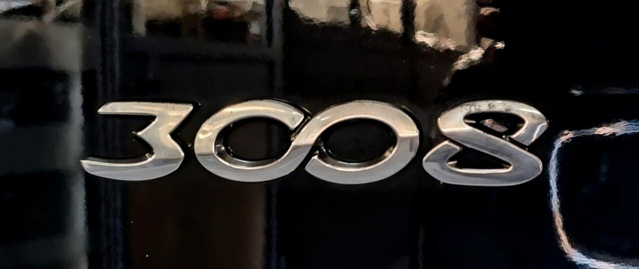 Peugeot 3008 1.5 HDi 131CV - 2018