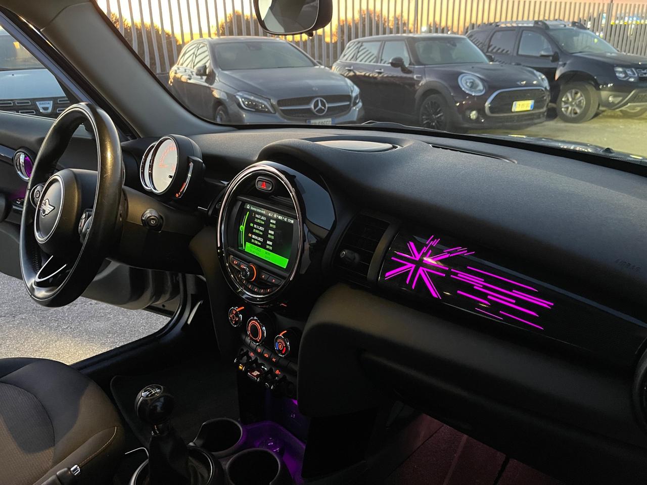 MINI 1.5 D 5 porte 95CV BAKER STREET FUL LED MY20