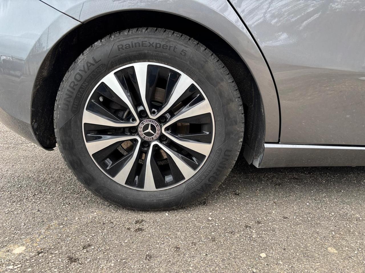 Mercedes-benz A 180 d Automatic Premium