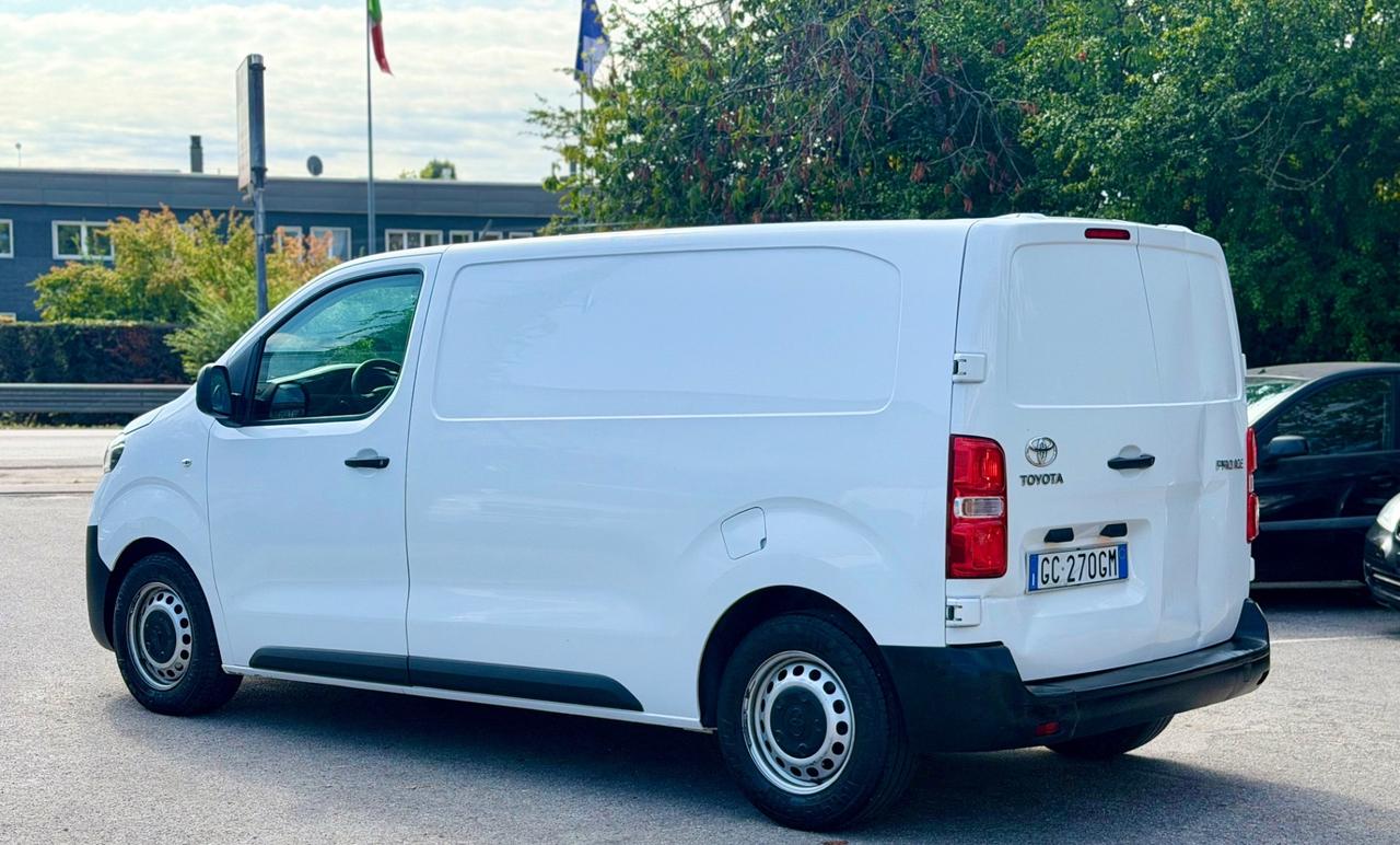 TOYOTA PORACE 2020 1,5 diesel Garanzia 12 Mesi ! ! !