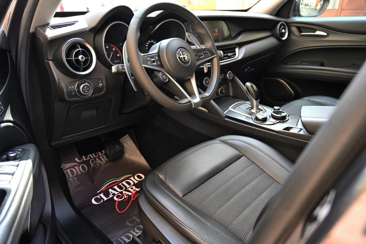 Alfa Romeo Stelvio 2.2 Turbodiesel 210 CV AT8 Q4 Super