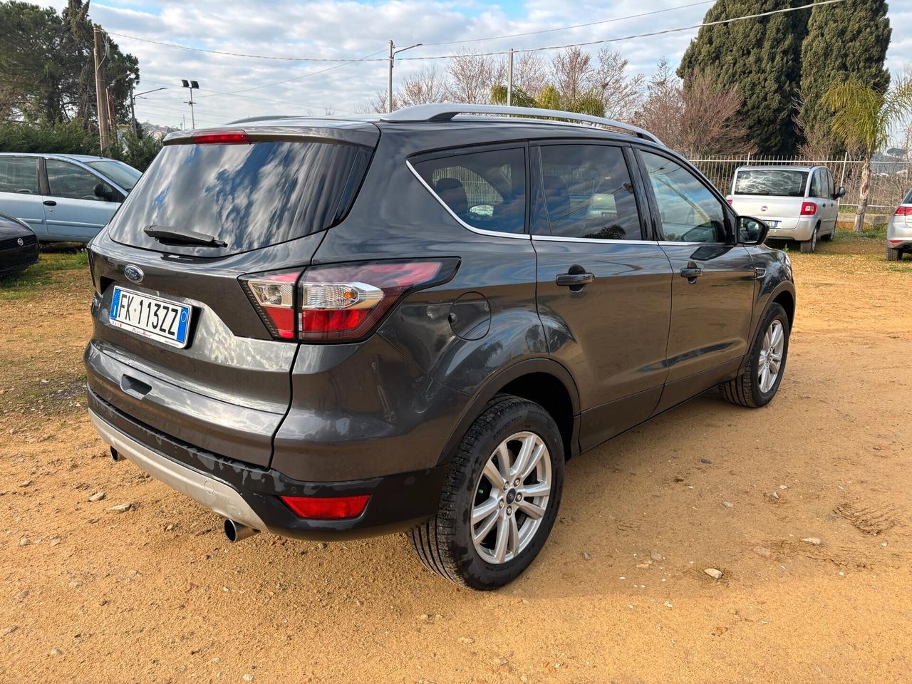 Ford Kuga 1.5 TDCI 120 CV S&S 2WD Titanium