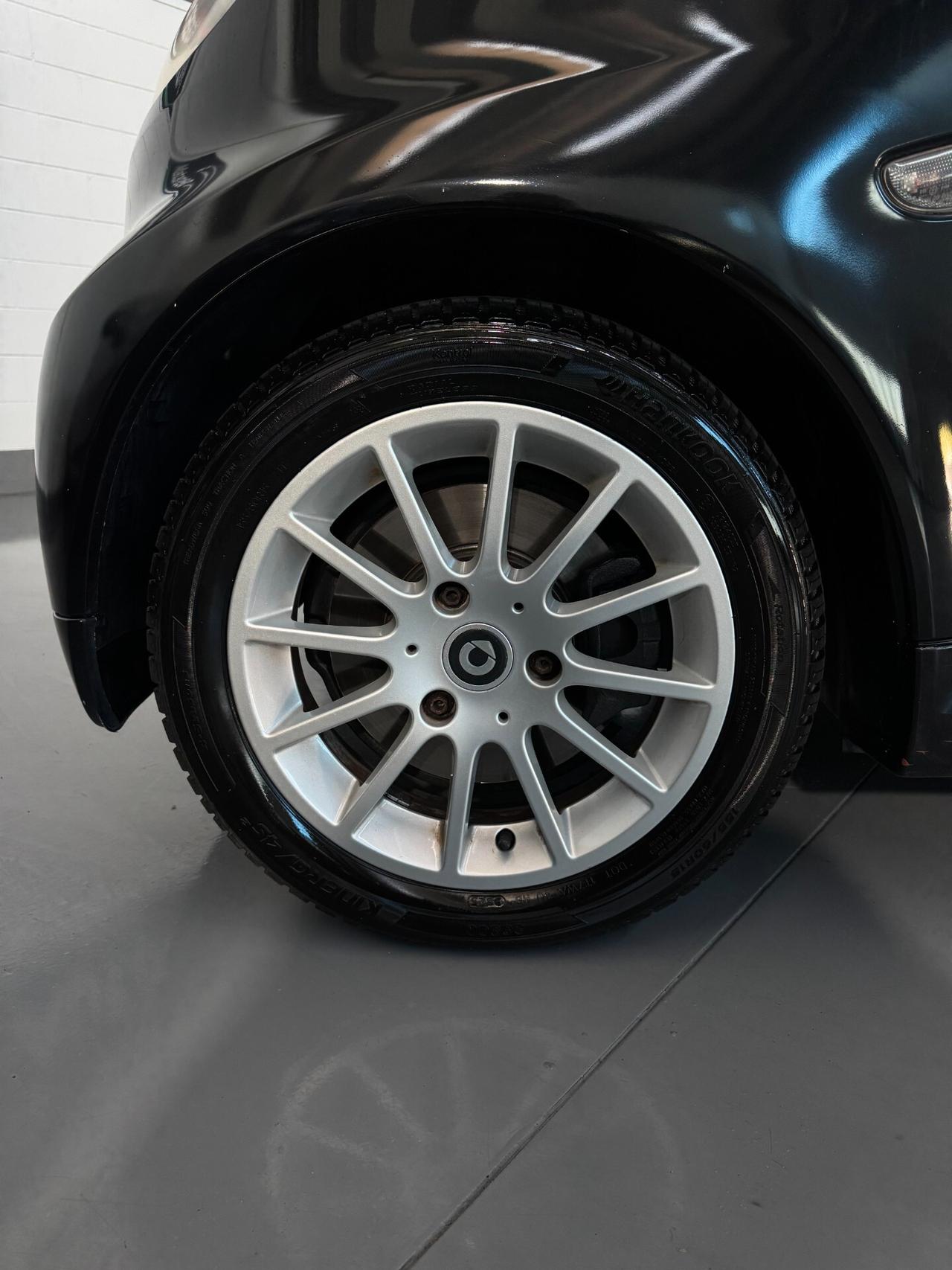 smart forTwo Pulse 1.0cc 71cv Auto CarPlay+JBL OK Neopatentati