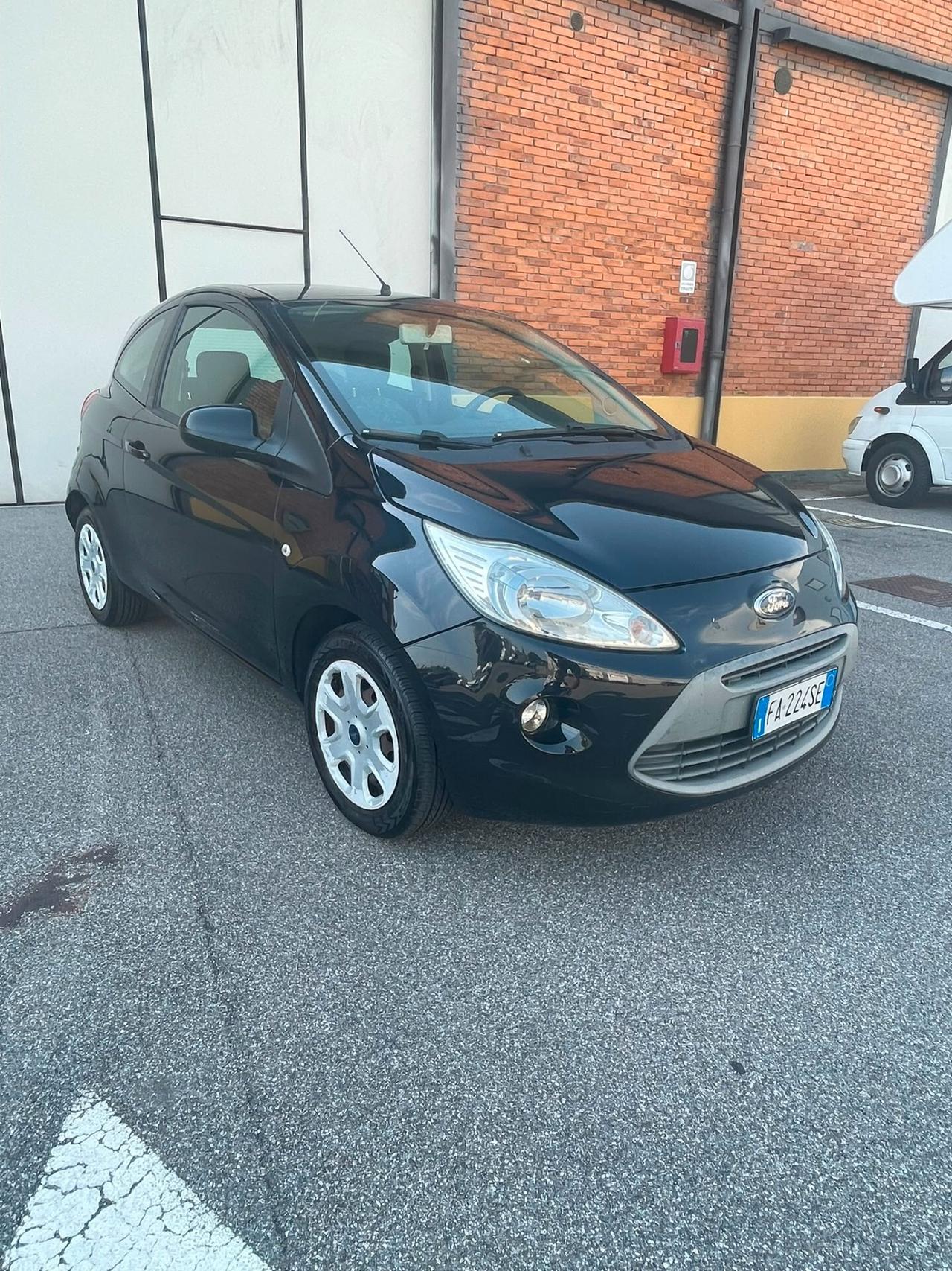 Ford Ka Ka+ 1.2 8V 69CV Titanium