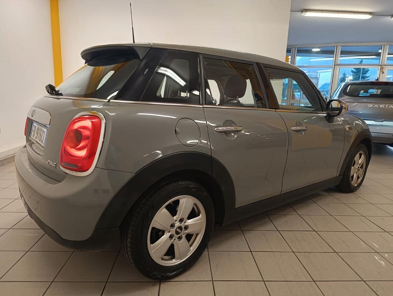 Mini One 5 porte 102cv