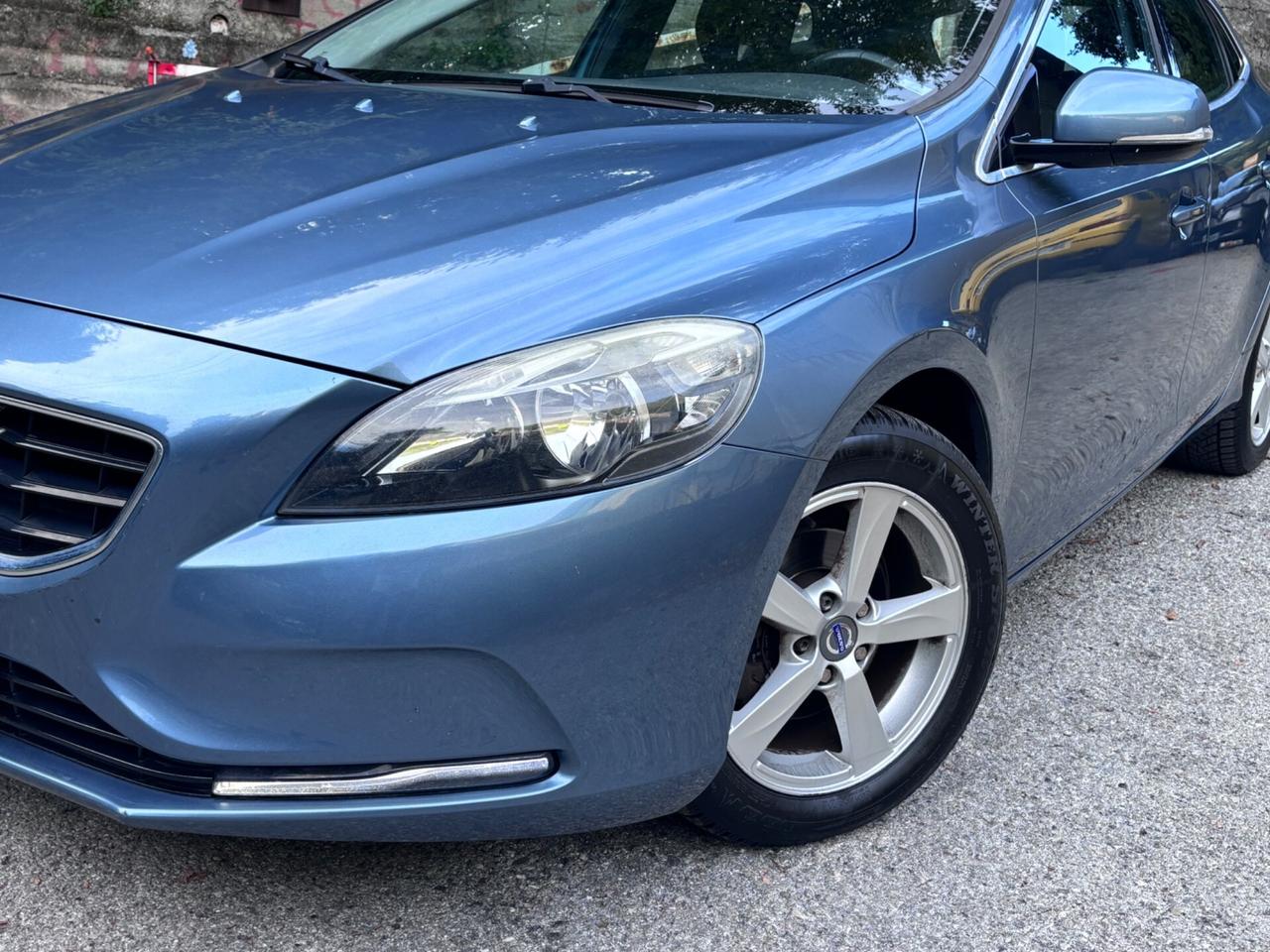 Volvo V40 D3 Momentum V40 2.0