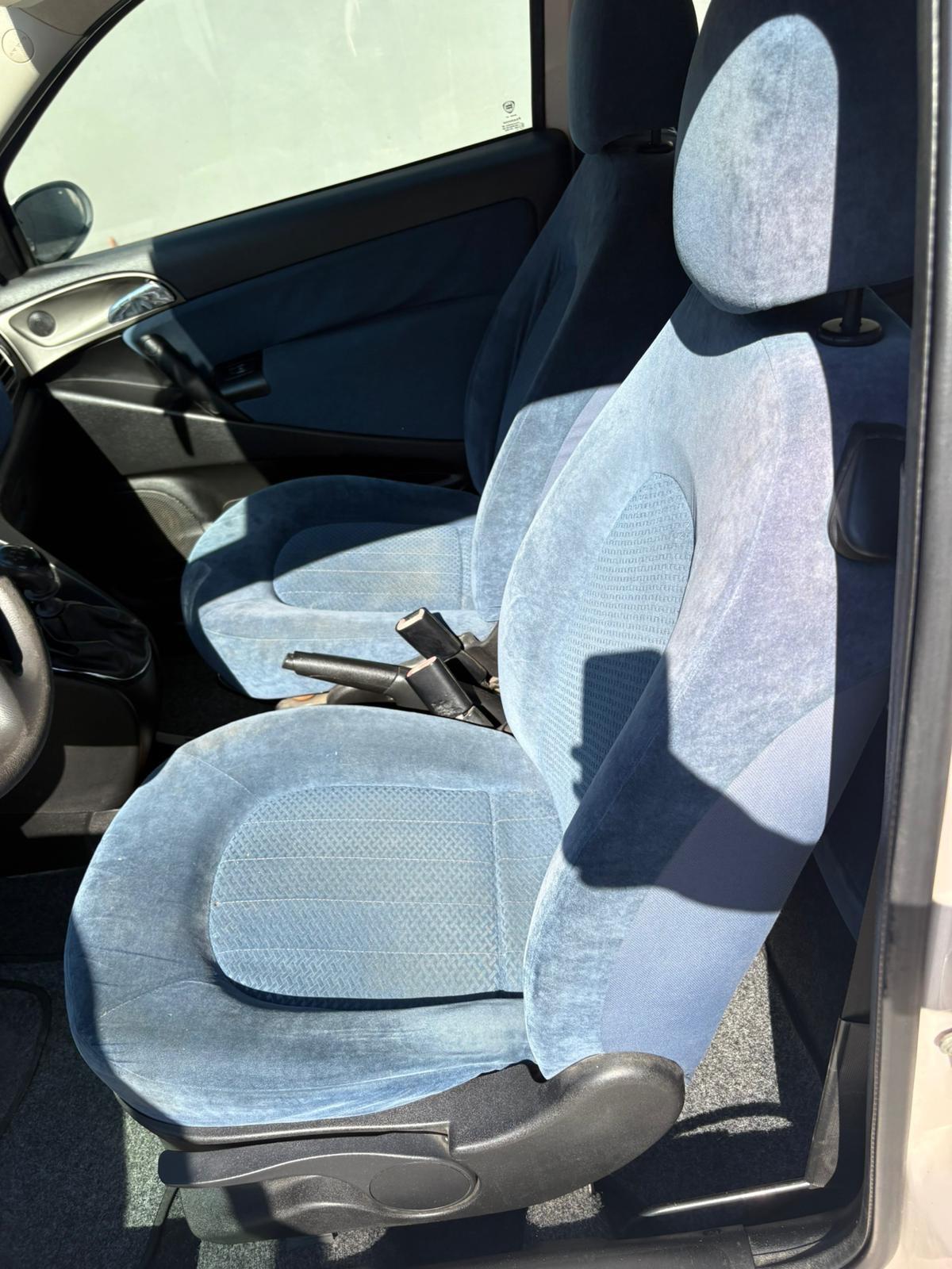 Lancia Ypsilon 1.2 16V Oro 60CV Ok Neopatentati