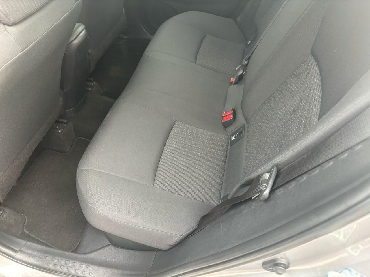 Toyota C-HR 1.8 Hybrid E-CVT Business
