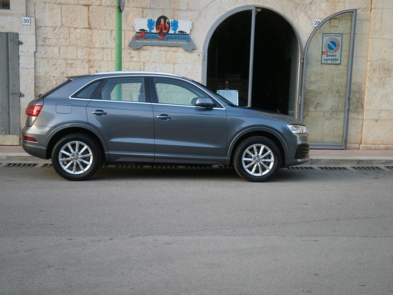 Audi Q3 2.0 TDI 150 CV Business Km. 103.000