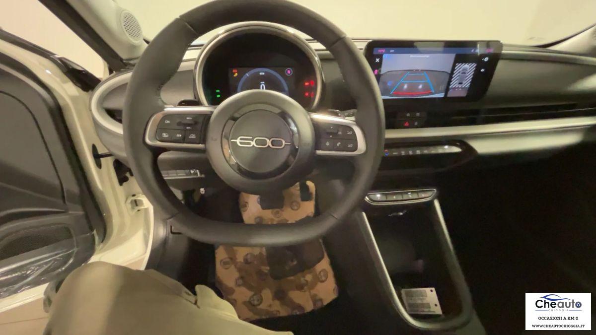 FIAT - 600 - Hybrid DCT MHEV
