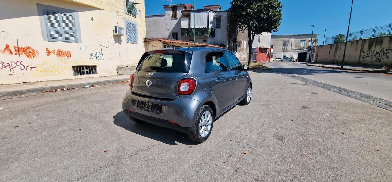 Smart ForFour 1.0 Benzina 70CV Passion