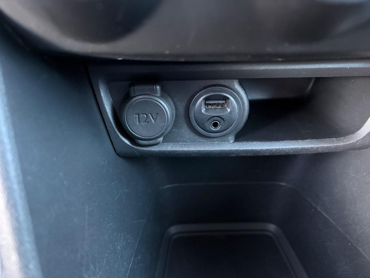 Peugeot 208 1.4 HDi 68CV 5 porte Access