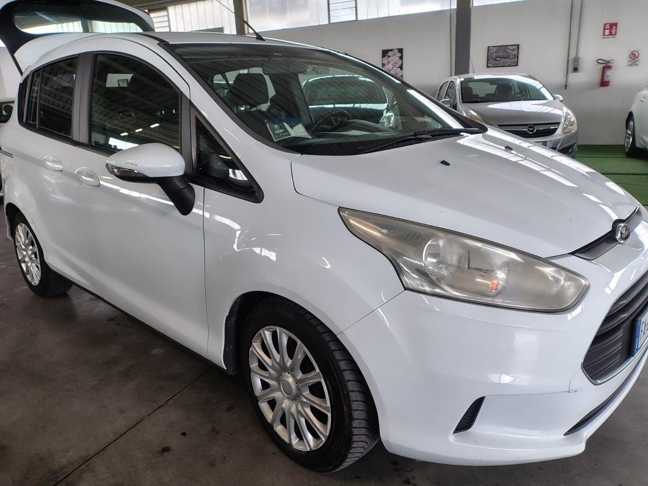 Ford B-Max 1.5 TDCi 75 CV Titanium