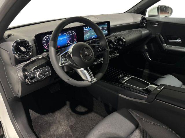 MERCEDES-BENZ A 180 d Automatic Advanced