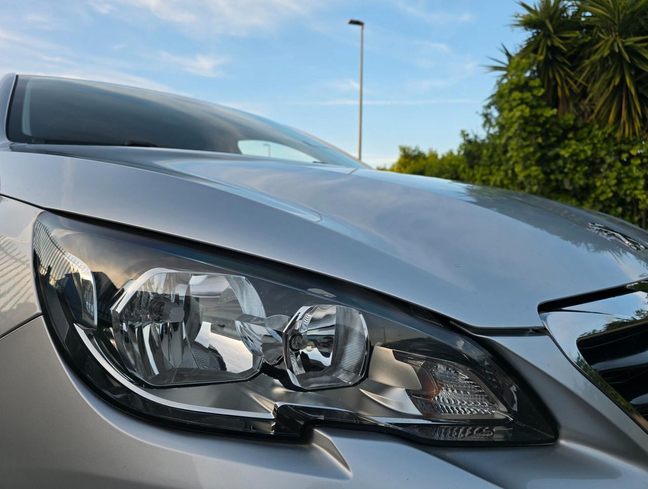 PEUGEOT 308 BUSINESS 1.6 HDI 2017 PARI AL NUOVO