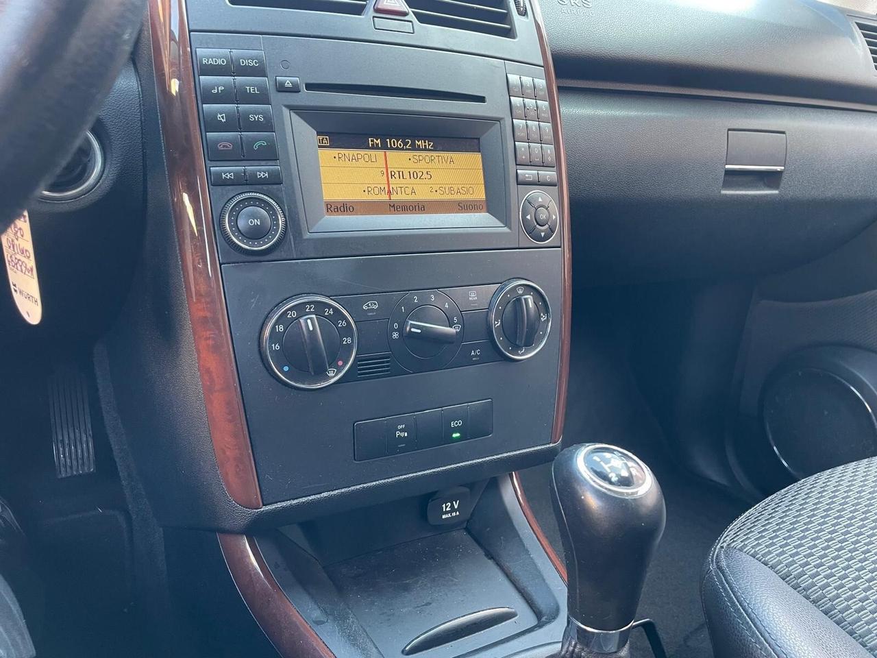 Mercedes-benz A 180 Restayling BlueEFFICIENCY Executive Full