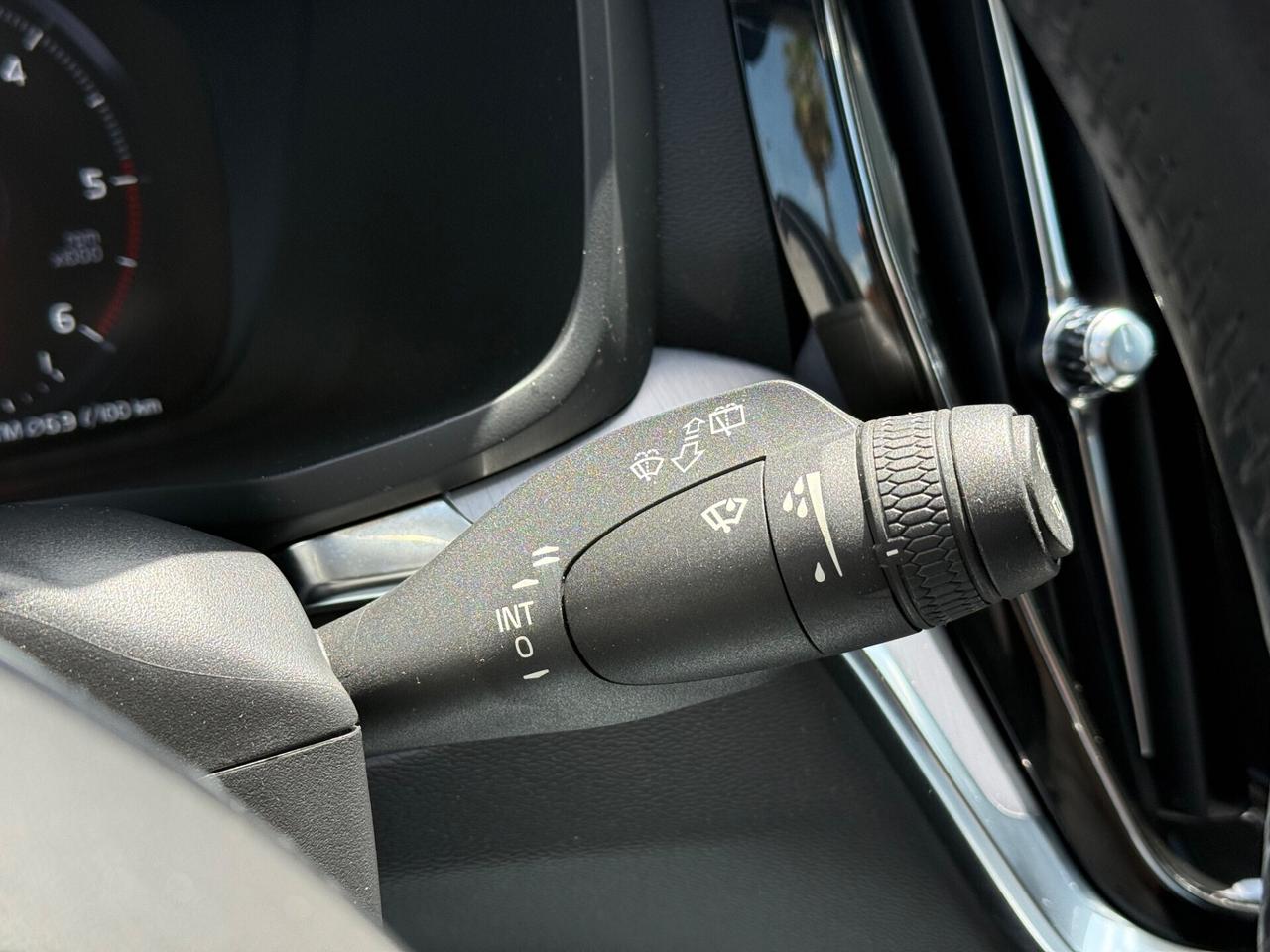 VOLVO V60 2021 B4 Geartronic