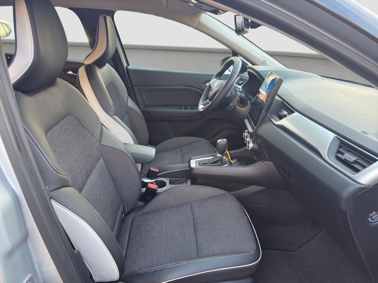 Renault Captur Full Hybrid E-Tech 145 CV Techno