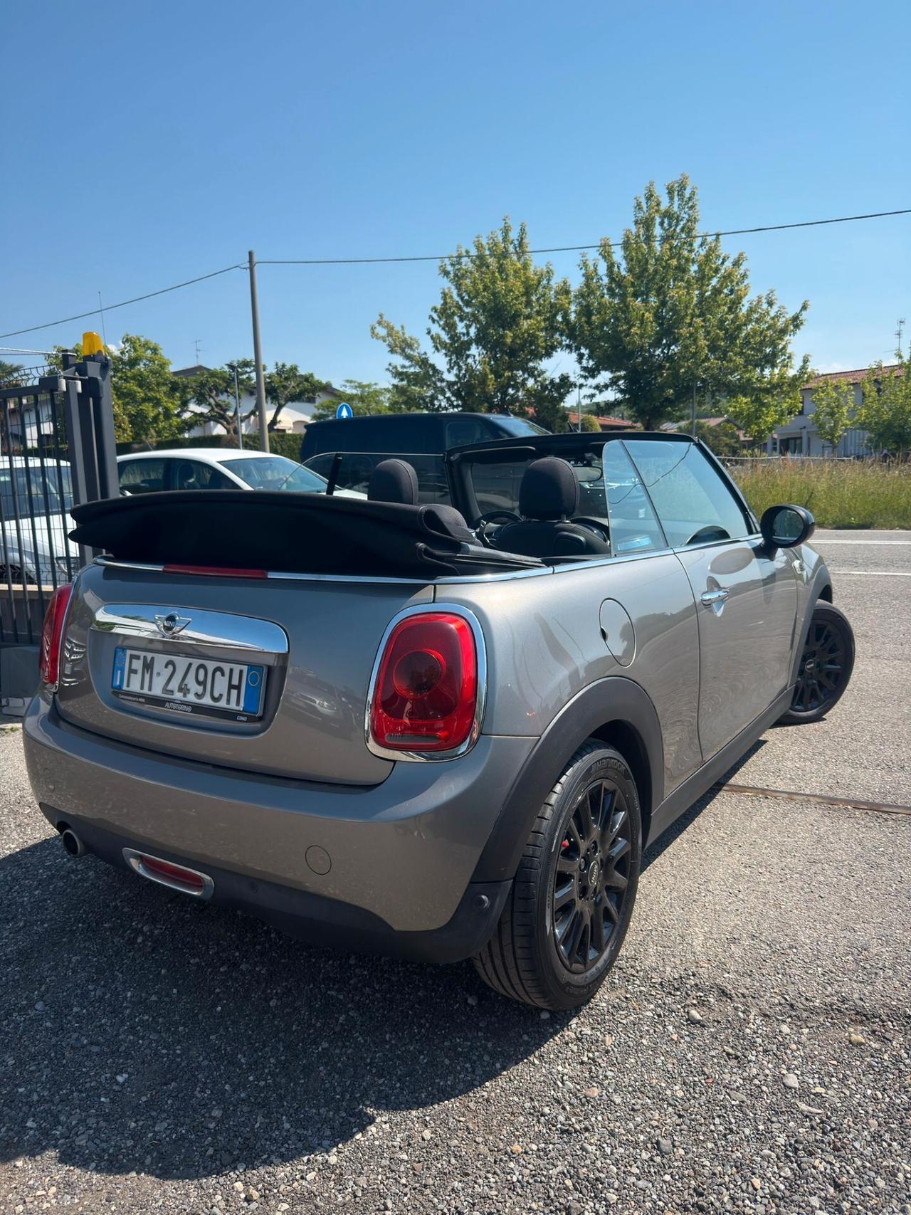Mini 1.5 Cooper D Hype Cabrio