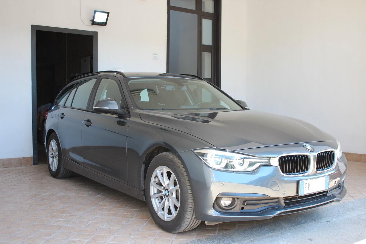 Bmw 318 318d Touring Business Advantage aut.