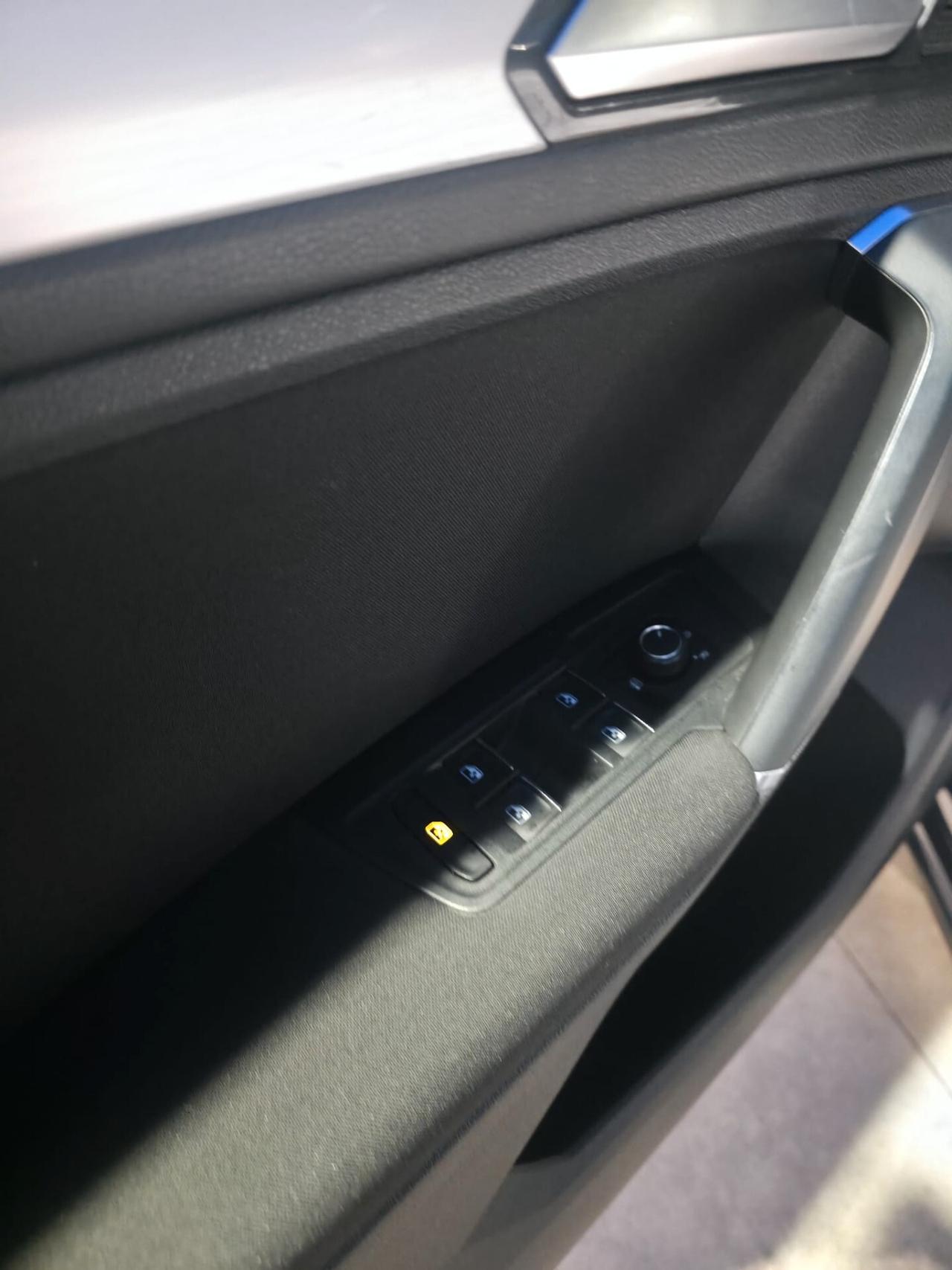 Volkswagen Tiguan 2.0 TDI 150 CV Sport & Style BlueMotion Technology