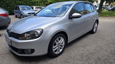 Volkswagen Golf 1.6 TDI 5p. Highline Neopatentati