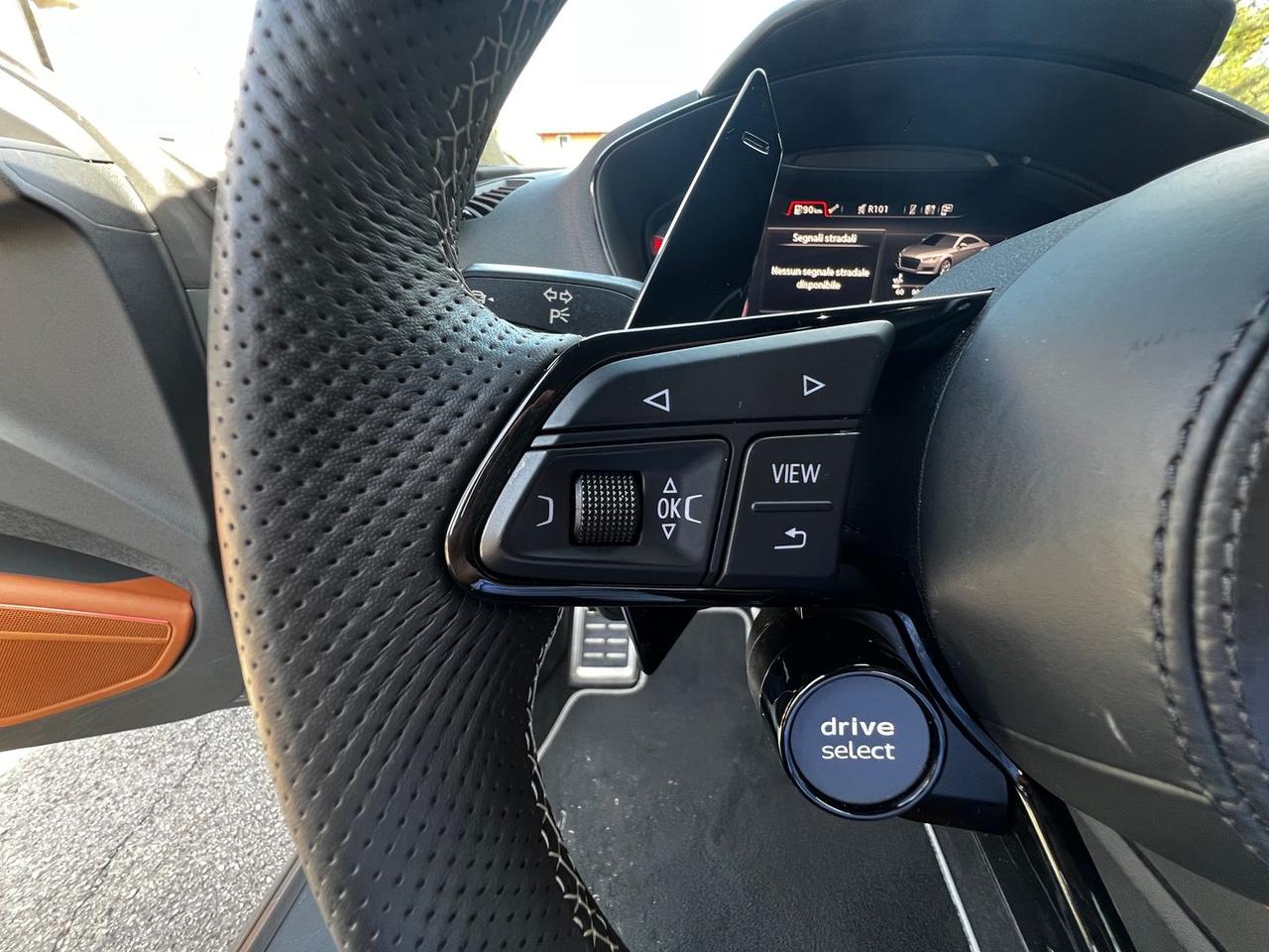 Audi TT 2.0 45 TFSI S Line #12097