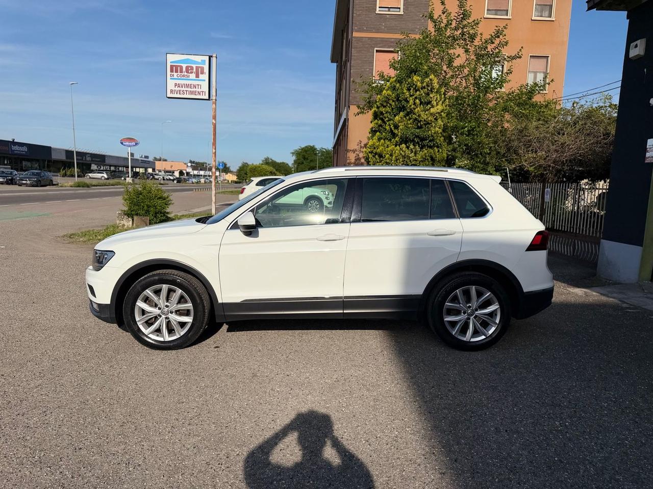 Volkswagen Tiguan Executive 2.0 TDI  #10873