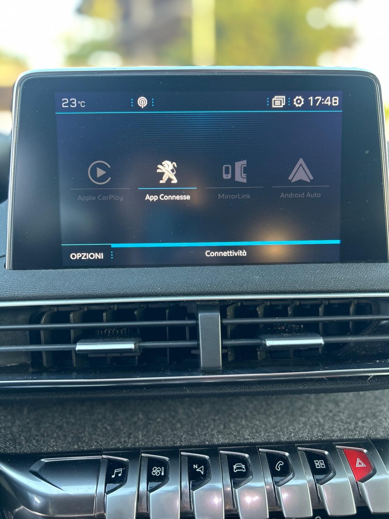 Peugeot 3008 HDi 120Cv Allure