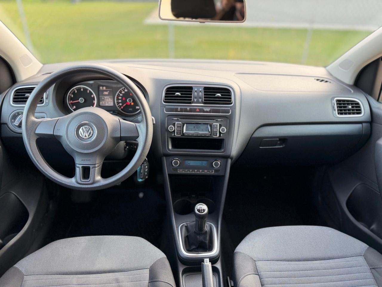 Volkswagen Polo 1.2 benzina. neopatentati