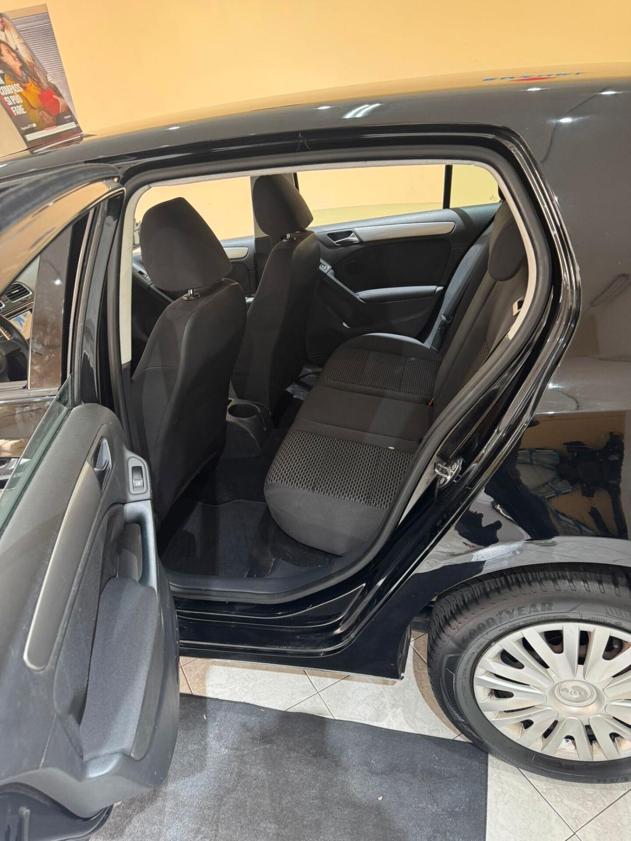 Volkswagen Golf 1.4 benzina 85cv