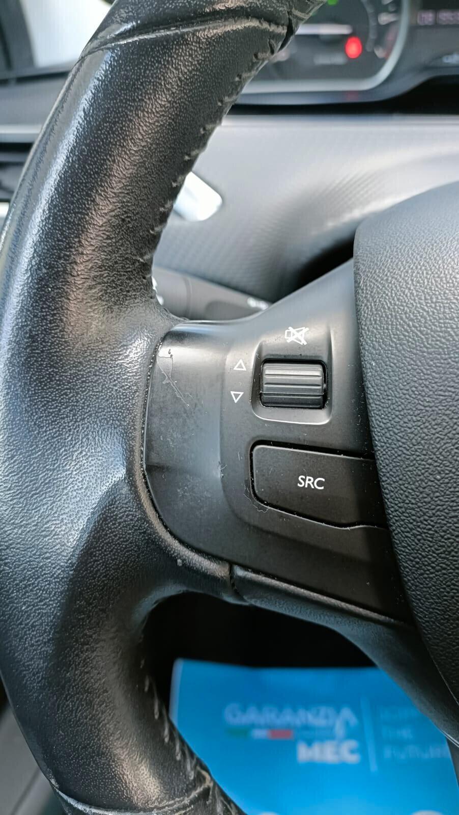 Peugeot 2008 PureTech 82 Allure