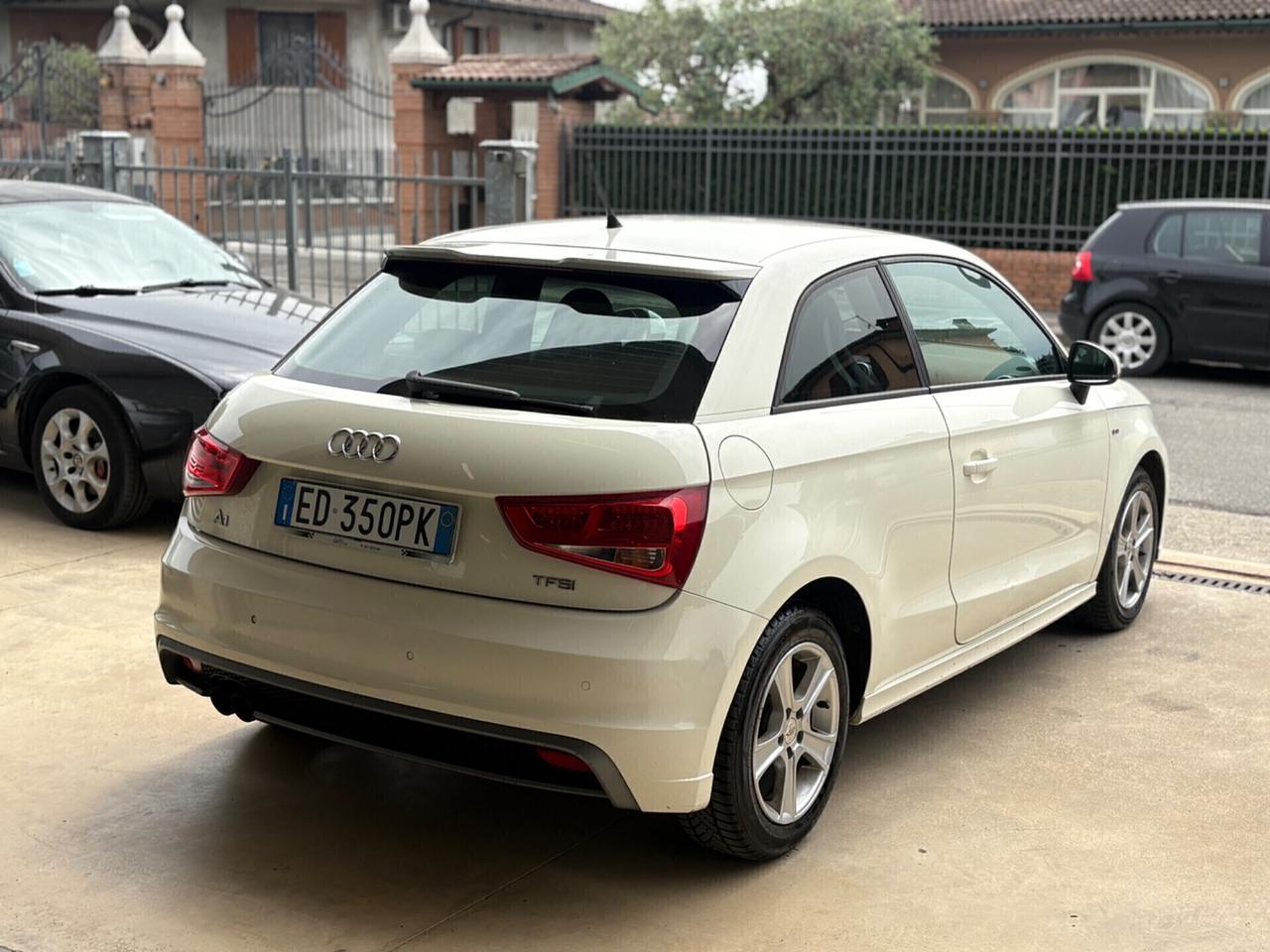 Audi A1/S1 1.4 TFSI 185 CV S tronic Ambition