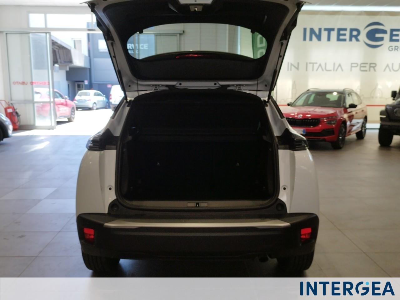 PEUGEOT 2008 1.2 puretech Allure s&s 100cv