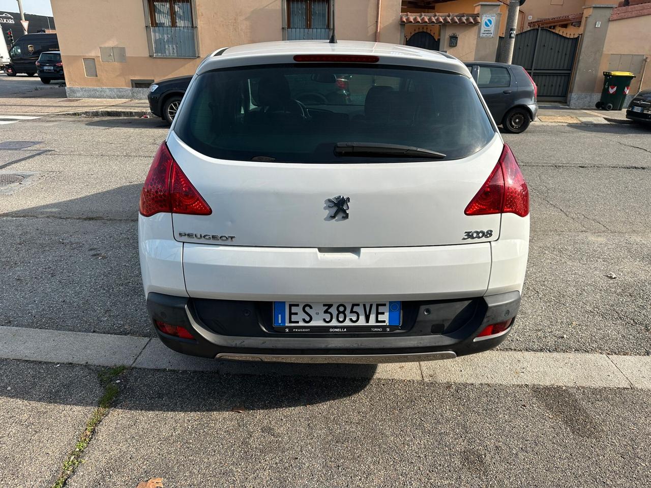 Peugeot 3008 1.6 HDi 115CV Business