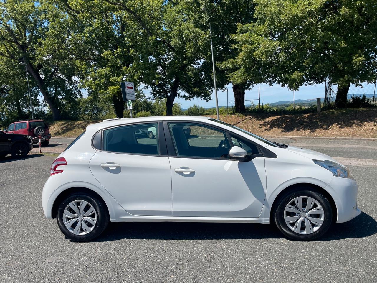 Peugeot 208 PureTech 82 5 porte Active
