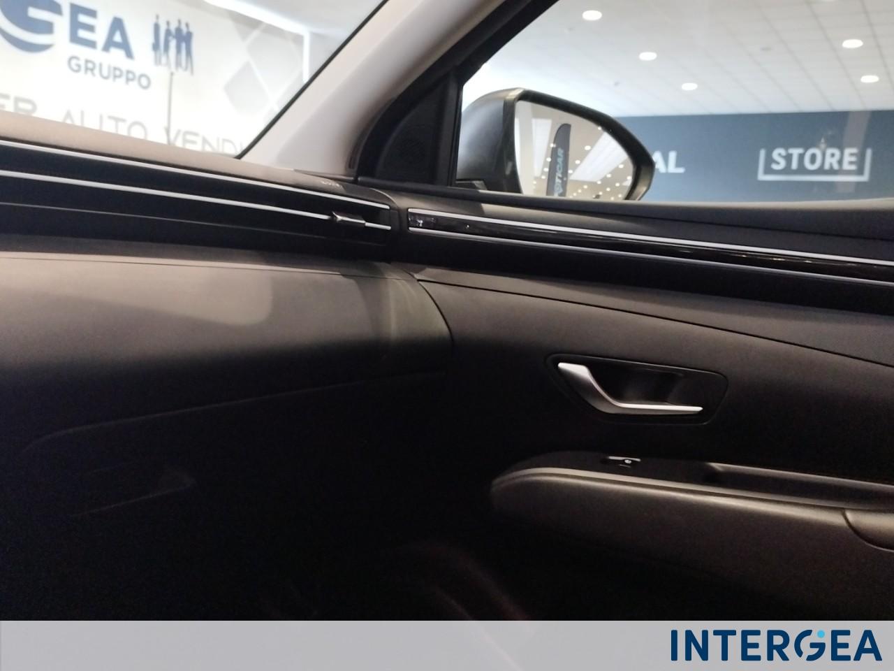 HYUNDAI Tucson 1.6 t-gdi 48V Xtech 2wd imt