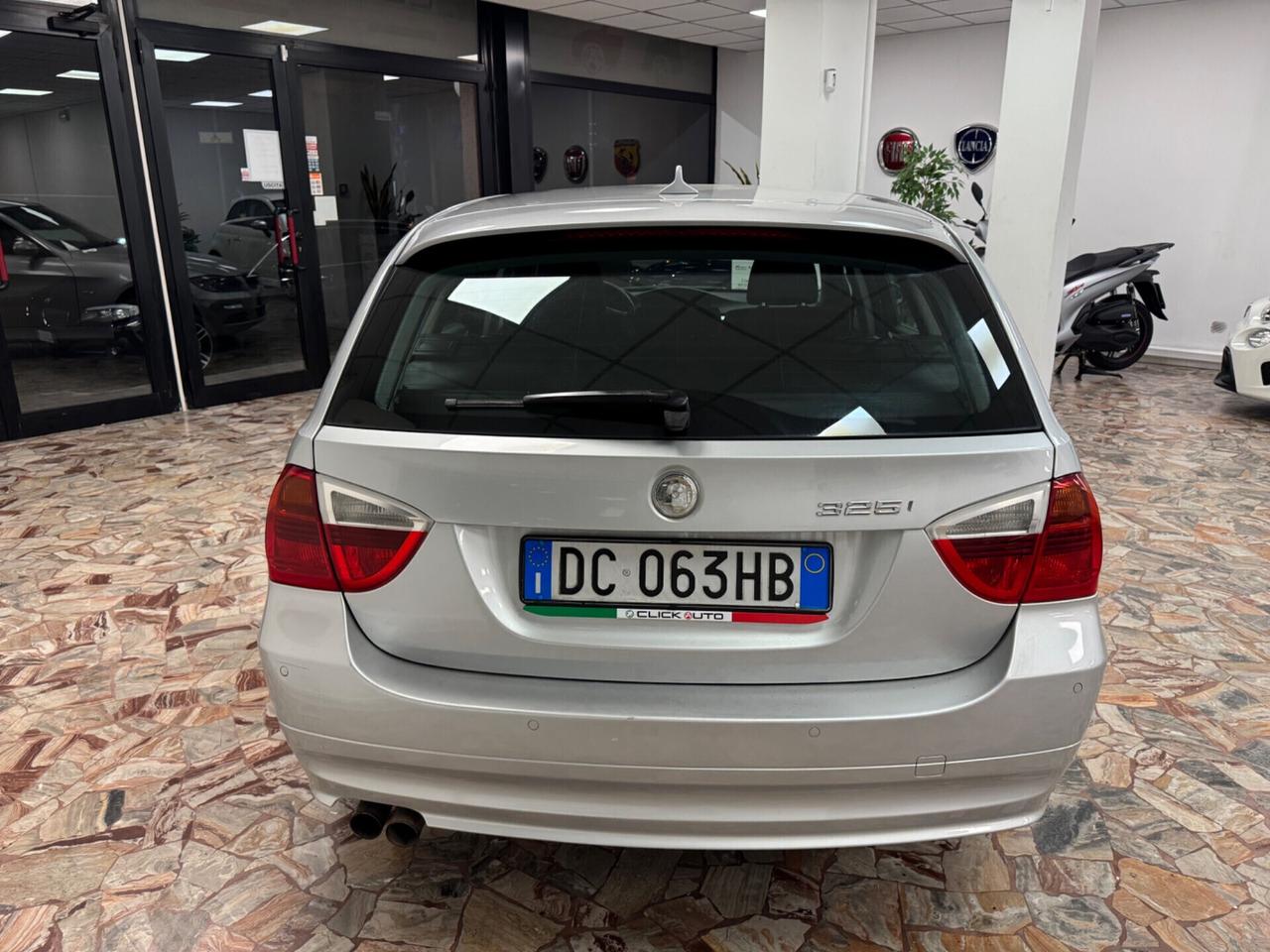 Bmw 325 325i cat Touring Attiva